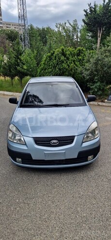 Kia Rio-1