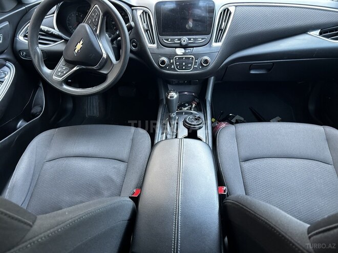 Chevrolet Malibu-7