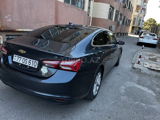 Chevrolet Malibu-12