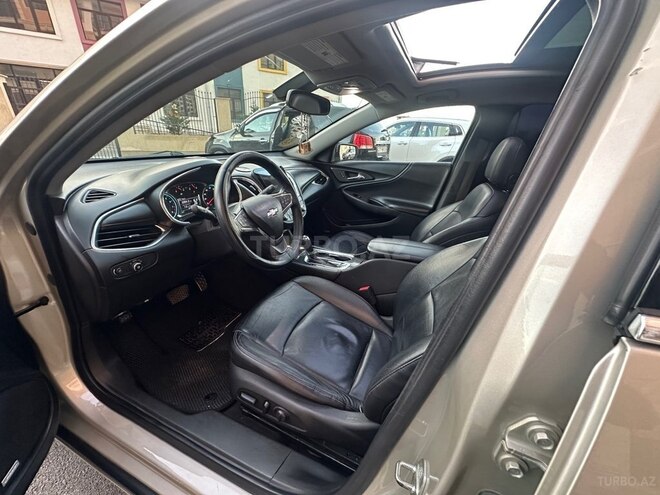 Chevrolet Malibu-3