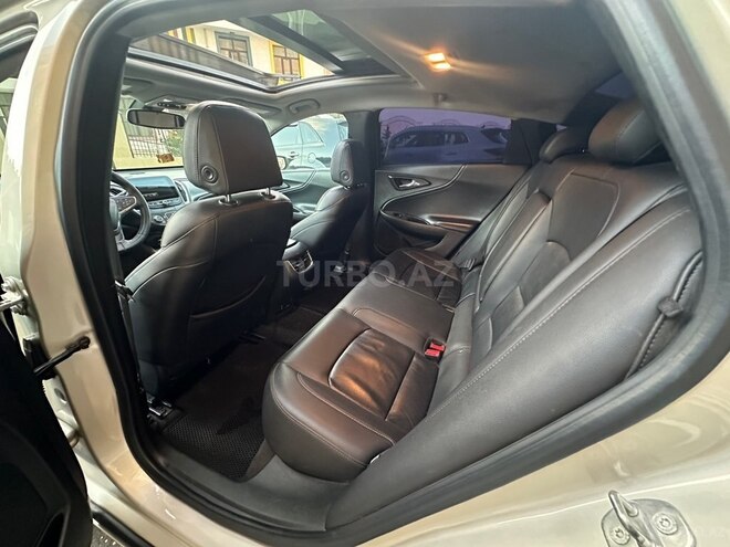 Chevrolet Malibu-7