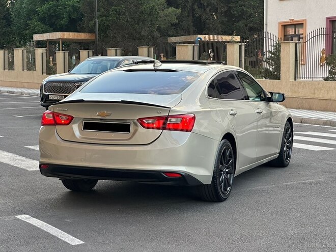 Chevrolet Malibu-17