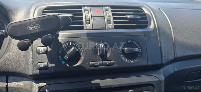 Skoda Fabia-10