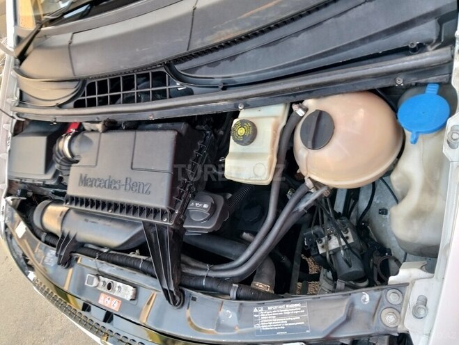 Mercedes Vito 109 CDI-11