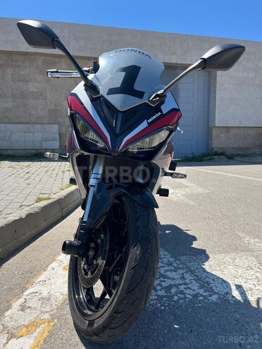 QJMotor SRK 400 RR-1