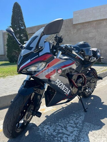 QJMotor SRK 400 RR-4