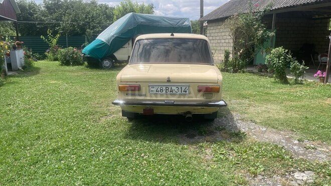 LADA (VAZ) 21011-5