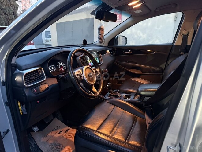 Kia Sorento-5