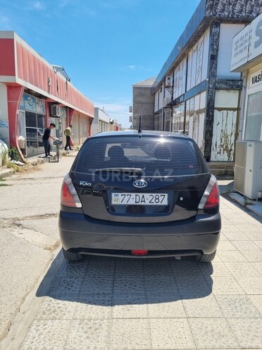 Kia Rio-2