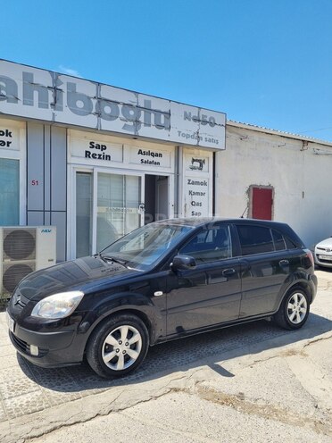 Kia Rio-3