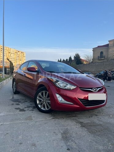 Hyundai Elantra-5