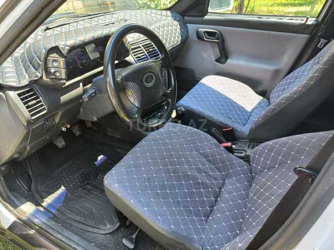 LADA (VAZ) 2112-10