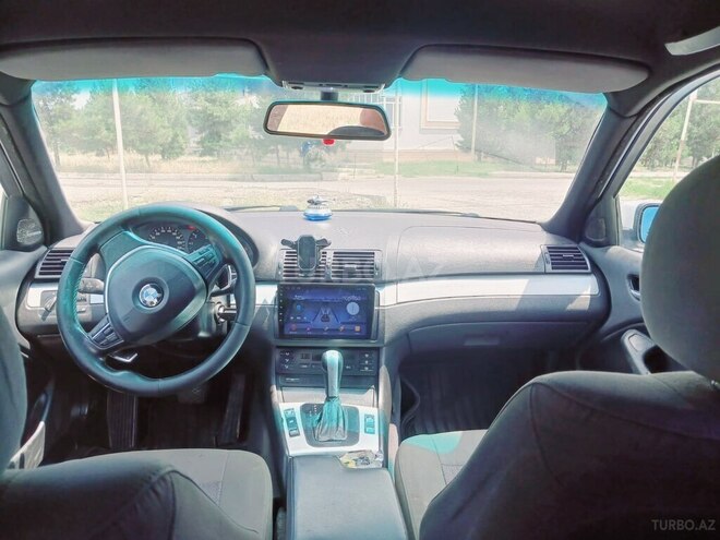 BMW 320-8