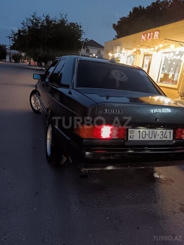 Mercedes 190-6