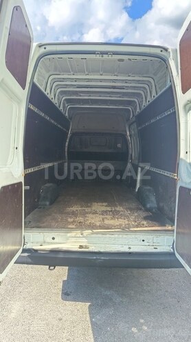 Ford Transit-5