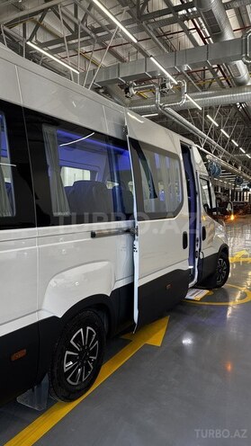 Iveco 35C15-16