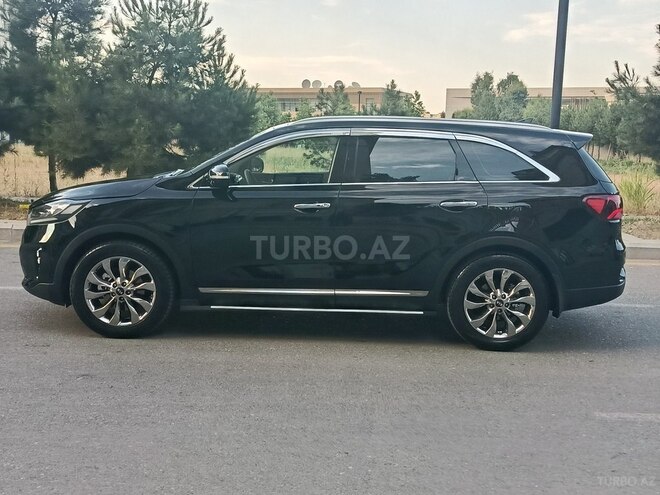 Kia Sorento-8