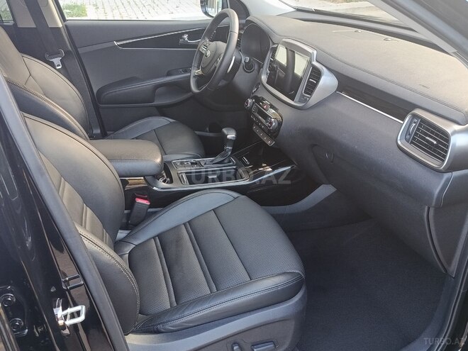 Kia Sorento-5