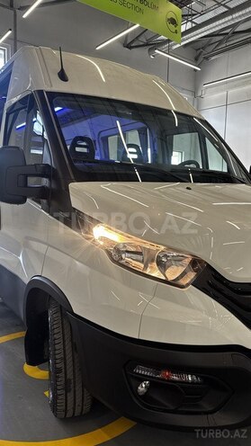 Iveco 35C15-17