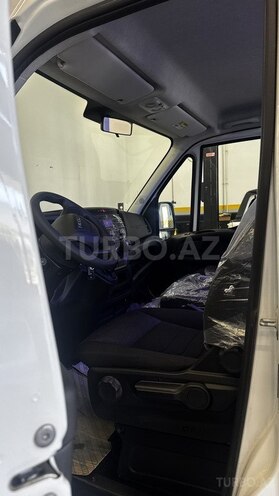 Iveco 35C15-20