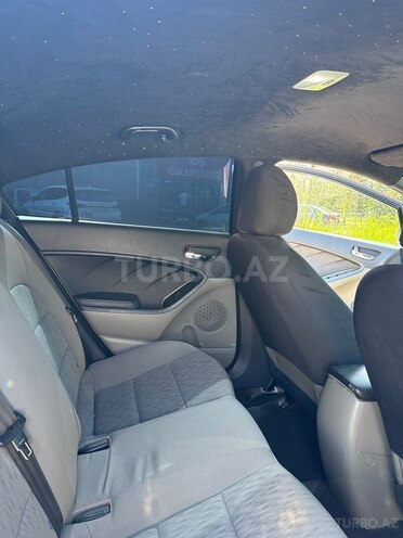 Kia Forte-4