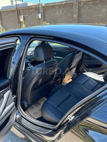 BMW 528-5