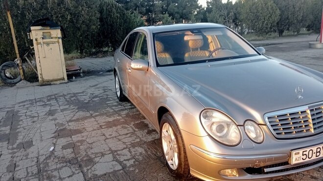 Mercedes E 320-12