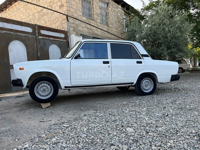 LADA (VAZ) 2107-3