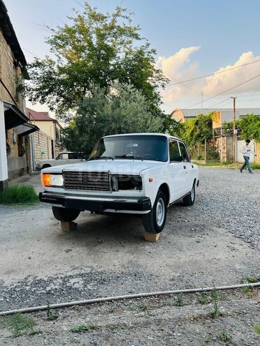 LADA (VAZ) 2107-11