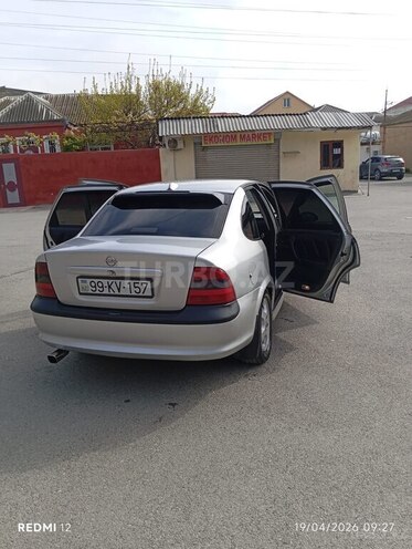Opel Vectra-2