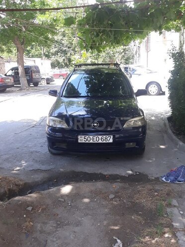 Opel Astra-1