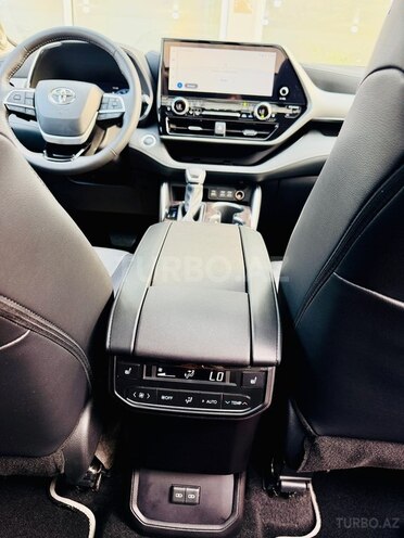Toyota Highlander-17