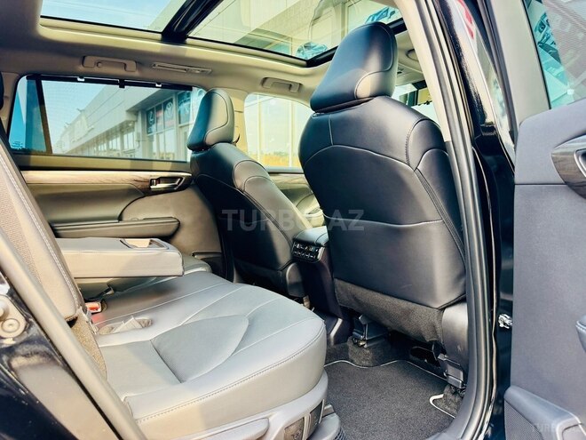Toyota Highlander-15