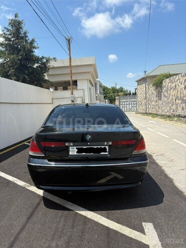 BMW 745-2