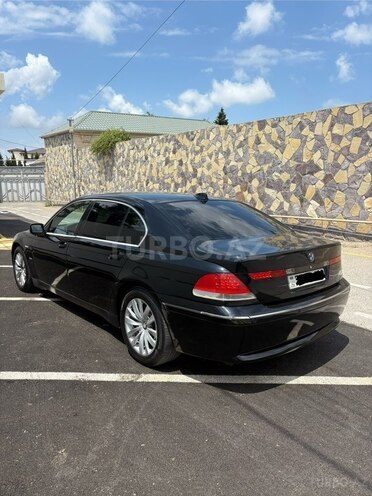 BMW 745-5