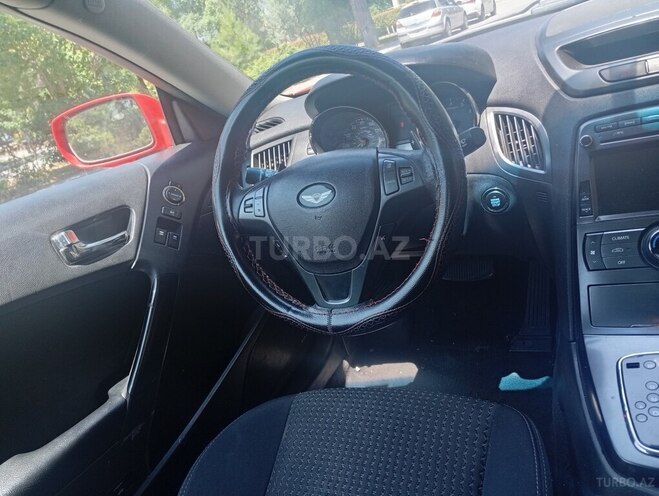 Hyundai Genesis Coupe-5