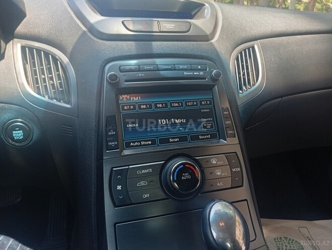 Hyundai Genesis Coupe-9