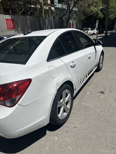 Chevrolet Cruze-3