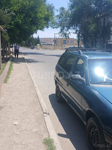 Opel Astra-10