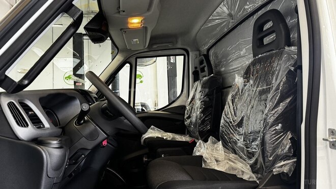 Iveco 70C180-16