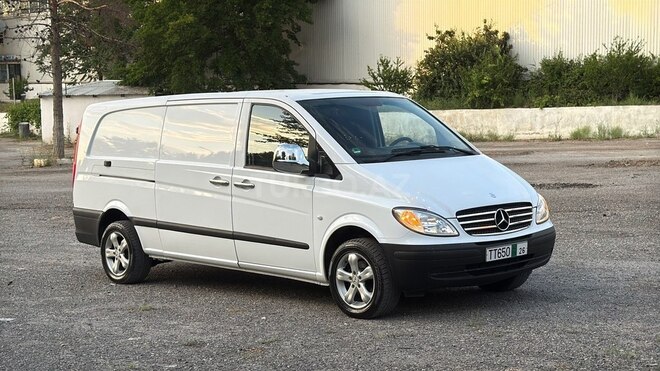 Mercedes Vito 115 CDI-11
