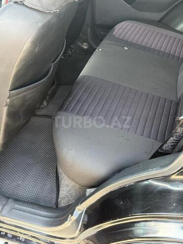 Mitsubishi Pajero io-11