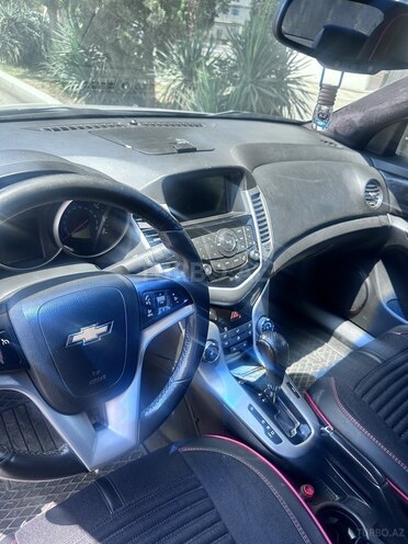 Chevrolet Cruze-7
