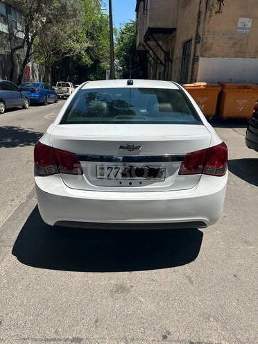 Chevrolet Cruze-2