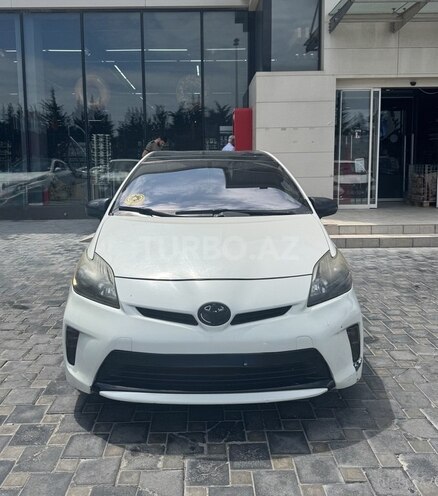 Toyota Prius-1