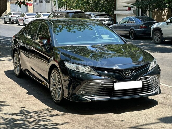 Toyota Camry-1