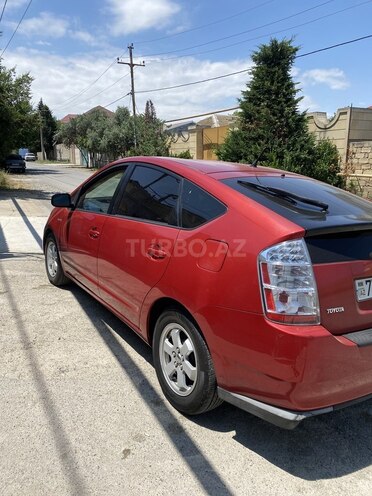 Toyota Prius-3