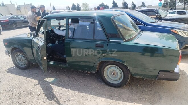 LADA (VAZ) 2107-6
