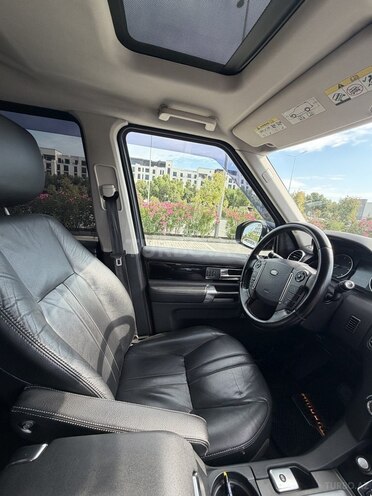 Land Rover Discovery-10