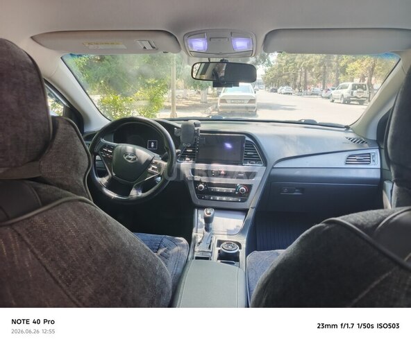 Hyundai Sonata-7